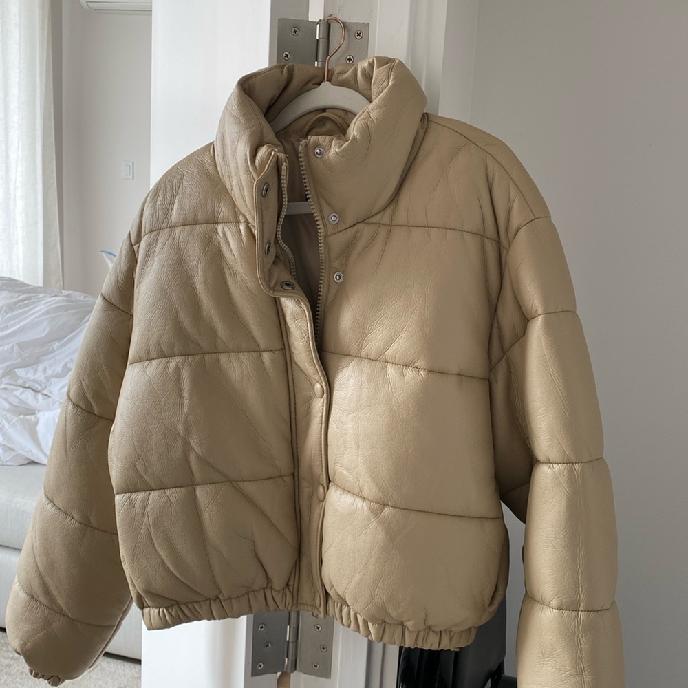 ZARA Cropped Puffer Jacket